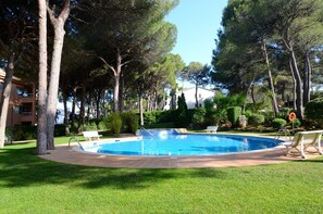 Apartment | Pool | Outdoor pool - Apartment in Pals Near Platja de Pals Beach (Pals)