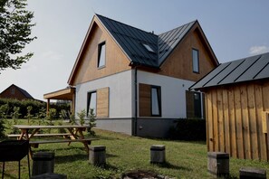 Huvila | Ulkoruokailutilat