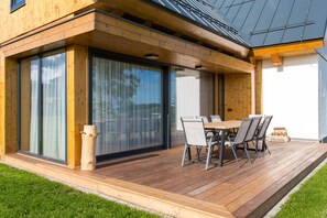 Villa | Speisen im Freien