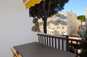 Apartamento | Opções para refeição ao ar livre