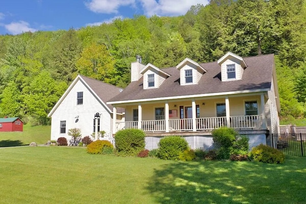 Entire property—main house and the cabin.