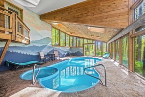Piscina interna, piscina aquecida