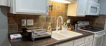 1103#201-Charming 2-bedroom apartment with AC, WiFi in brilliant Dubuque