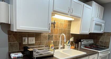 1103#201-Charming 2-bedroom apartment with AC, WiFi in brilliant Dubuque