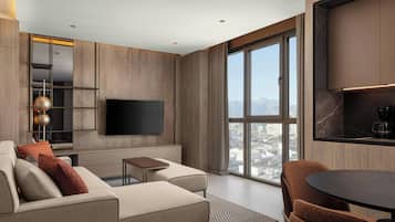 Caja de seguridad en la habitación y decoración personalizada