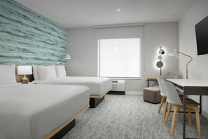 Studio, 2 Queen Beds