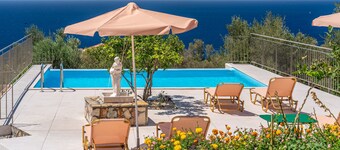 Private Pool Villa in Beautiful Kefalonia