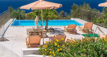 Private Pool Villa in Beautiful Kefalonia