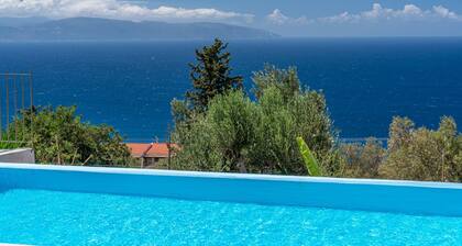 Private Pool Villa in Beautiful Kefalonia