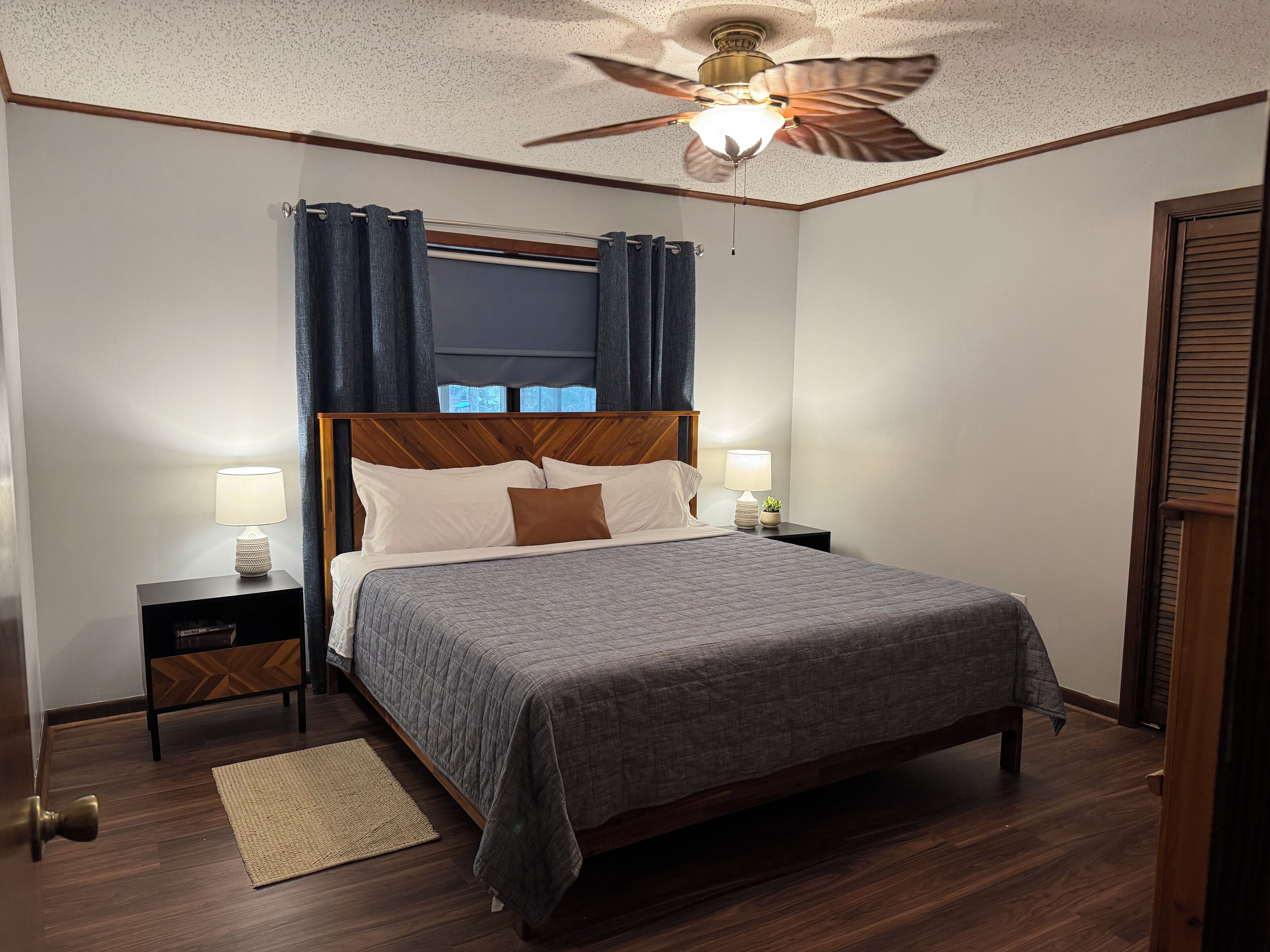 3 chambres, bureau, lit parapluie, Wi-Fi gratuit
