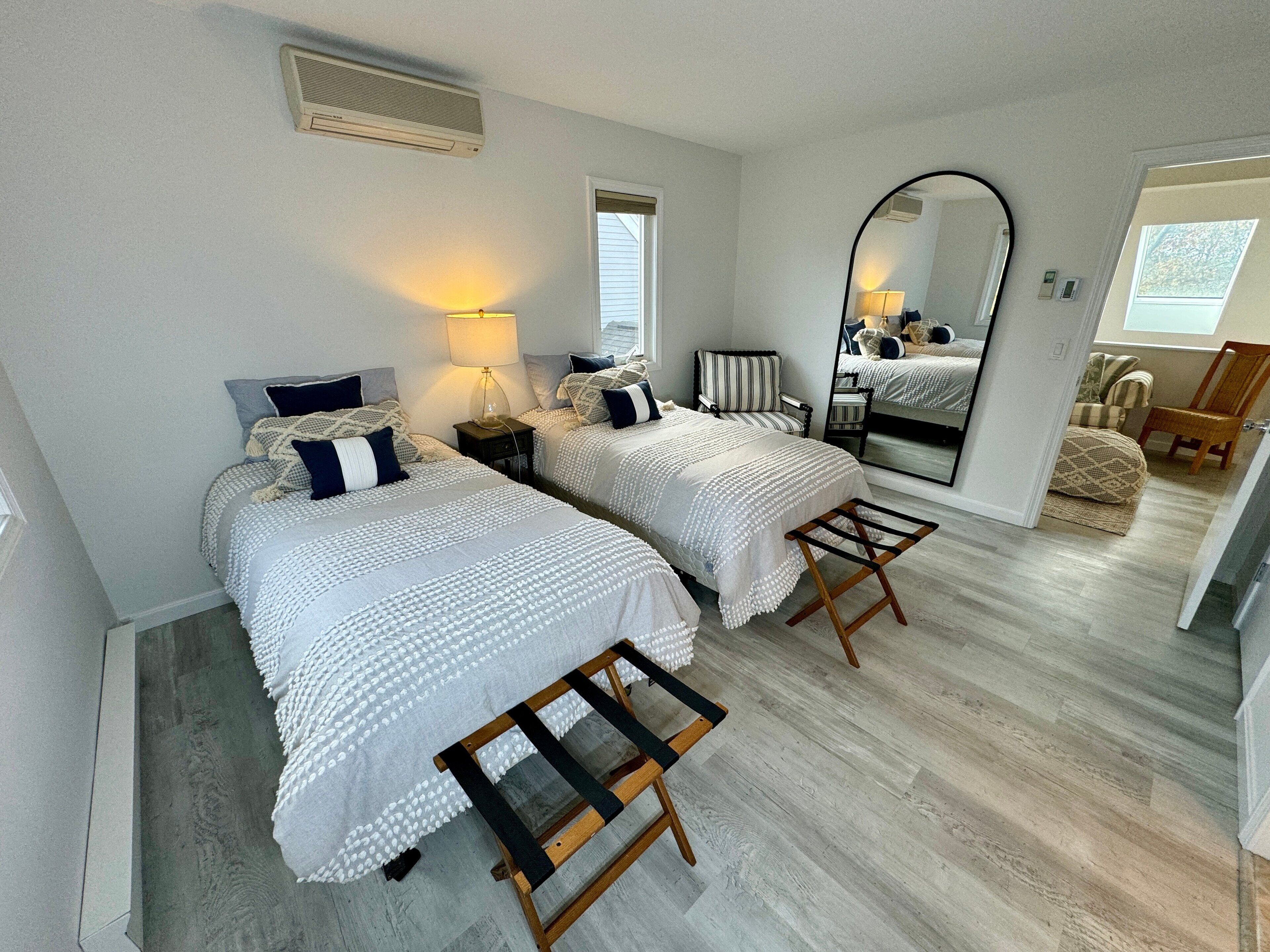 2 habitaciones, tabla de planchar con plancha y wifi gratis 