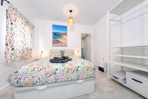 1 chambre, Wi-Fi gratuit, draps fournis