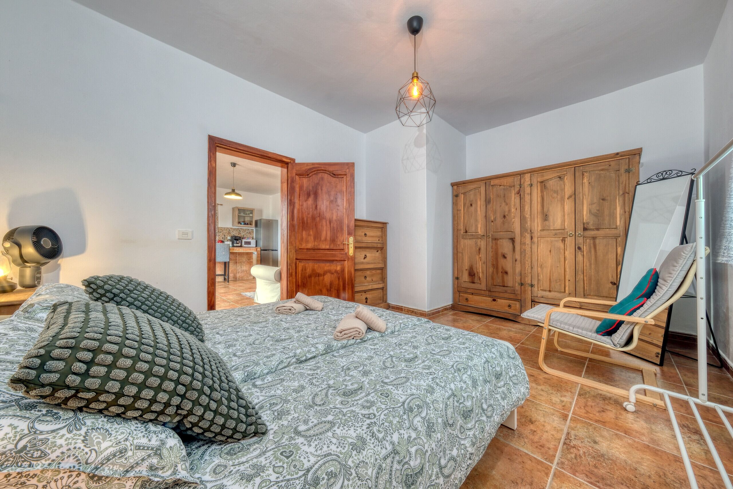 Strygejern/strygebræt, weekendseng, gratis Wi-Fi, sengetøj