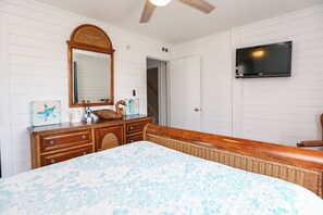 4 bedrooms, free WiFi, bed sheets