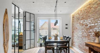 Cozy home in ThyborĂžn with WiFi
