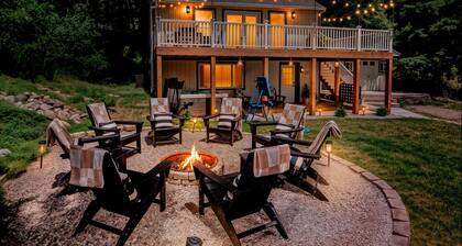 Spring Sales! Family FUN! 4 Private Bedrooms, Hot Tub, Game room