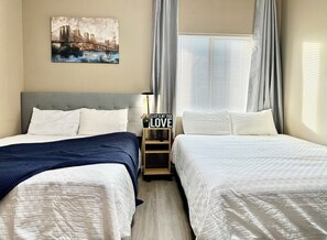 2 chambres, bureau, fer et planche à repasser, Wi-Fi gratuit