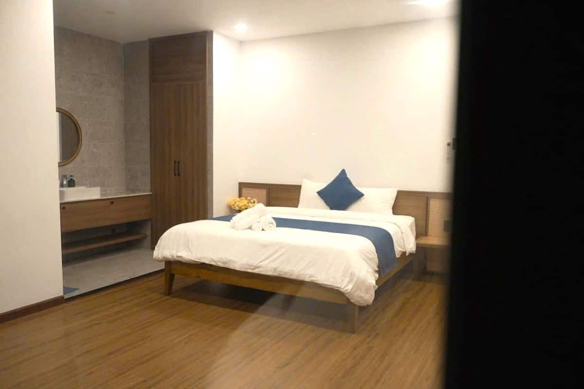 Habitación doble, balcón | Wifi gratis y ropa de cama