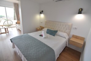 1 dormitorio, tabla de planchar con plancha, Internet