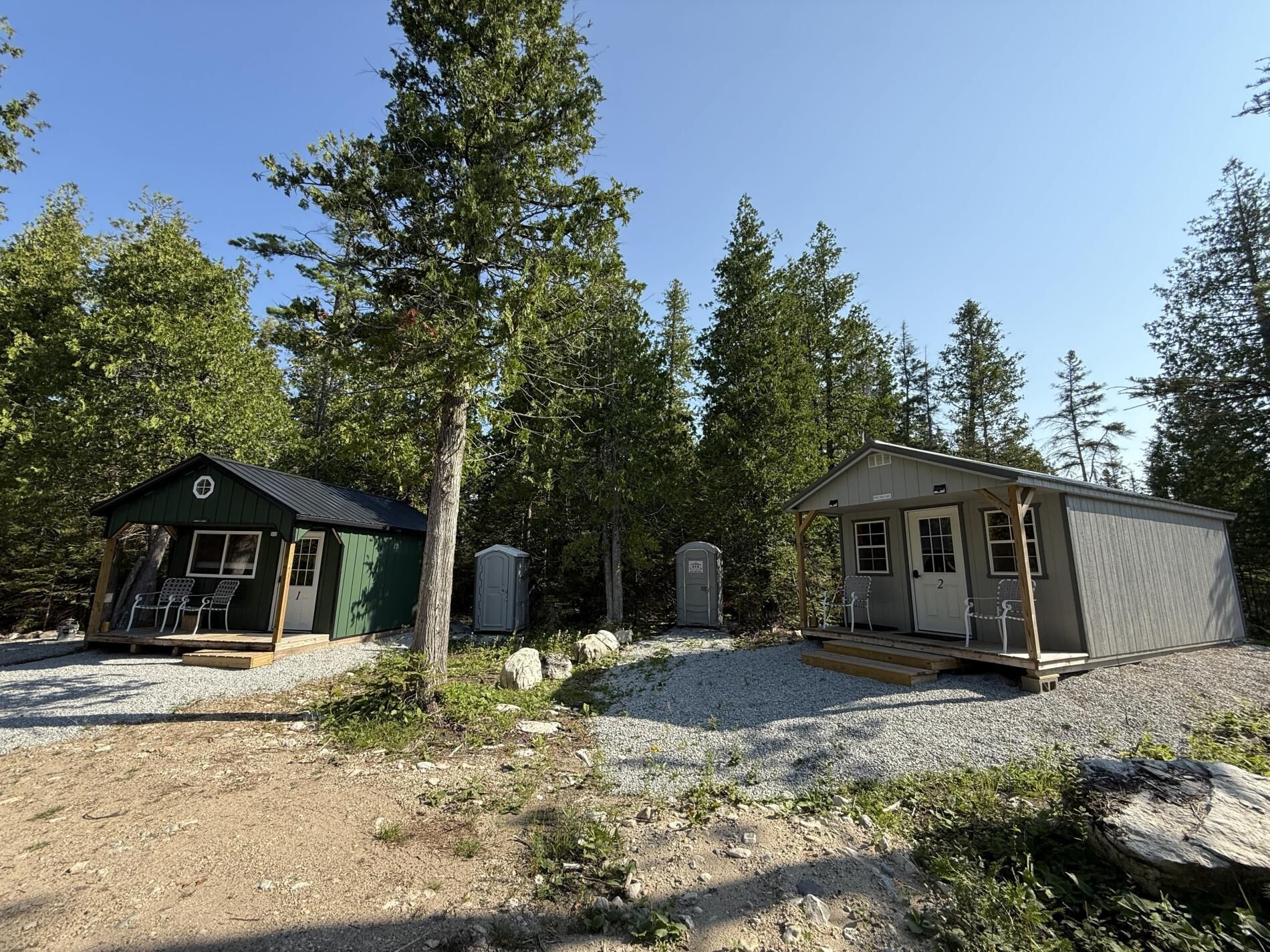 Henry's & White Birch Cabins - Johnswood Off Grid Cabins on Drummond Island (5077)
