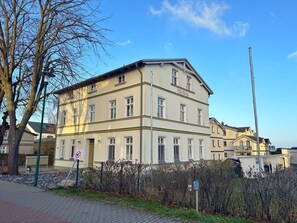 Exterior - Vacation apartment Meehr Glowe - Villa Rosa - Holiday apartment Mee(h)r (Glowe)