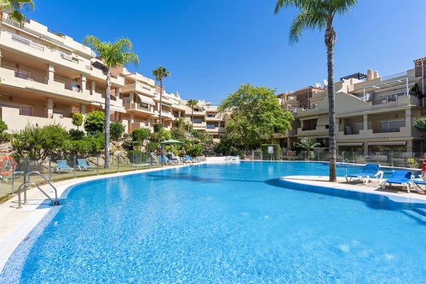 Large swimming pool, open seasonally from June to September