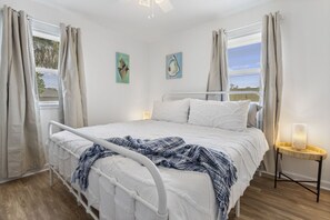 3 bedrooms, iron/ironing board, travel cot, free WiFi