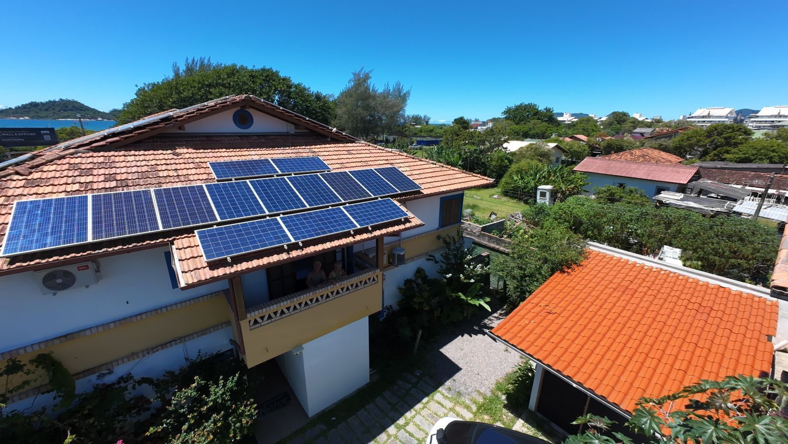 Fachada de la propiedad