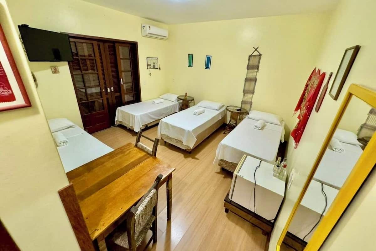 Standard Suite, Garden View | 1 bedroom, blackout drapes, free WiFi, bed sheets