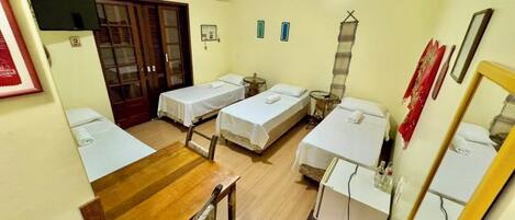 Phòng Suite Tiêu chuẩn, quang cảnh vườn | 1 phòng ngủ, màn/rèm cản sáng, truy cập Internet không dây miễn phí