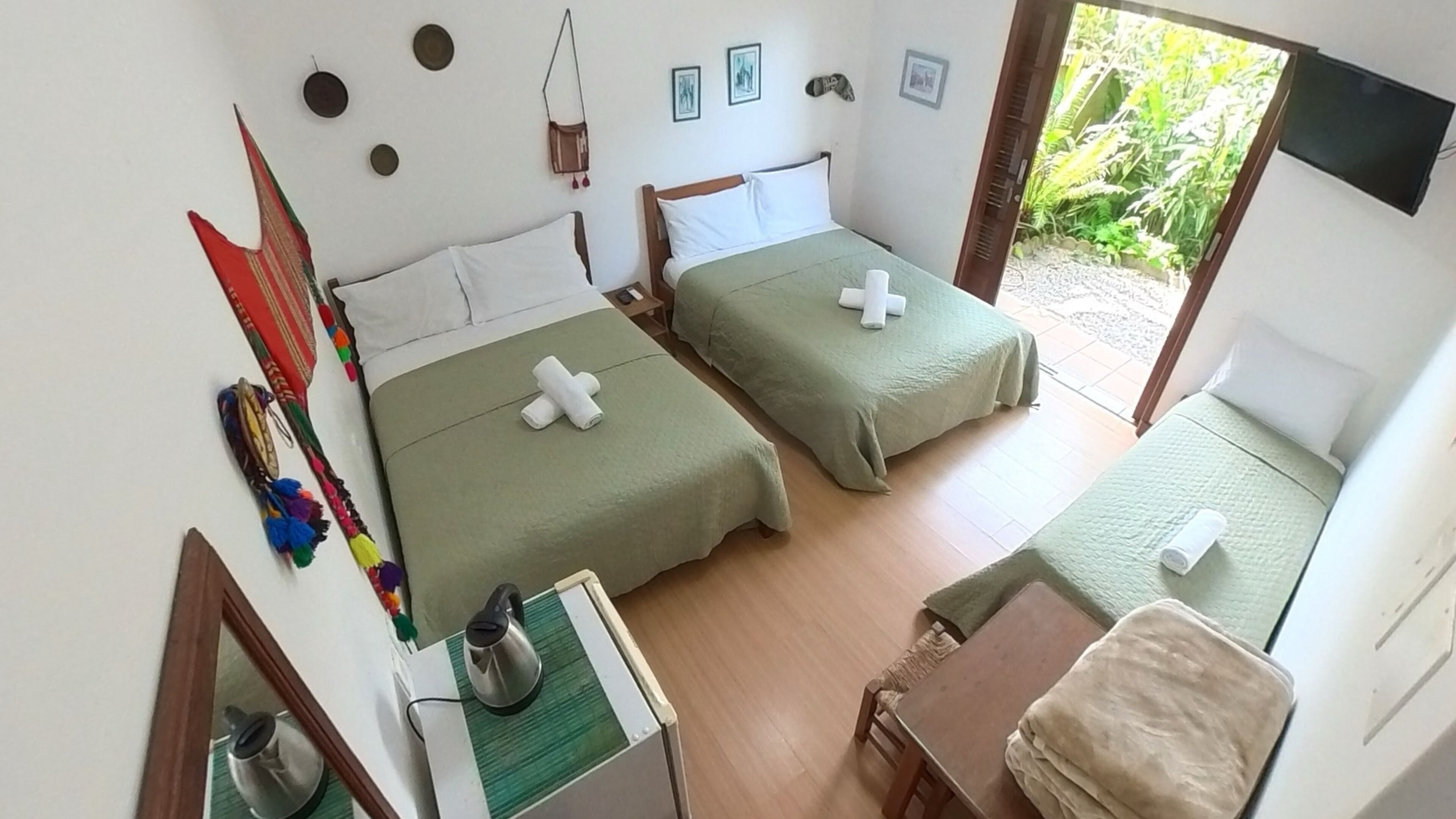 Standard Suite, Garden View | Blackout drapes, free WiFi, bed sheets