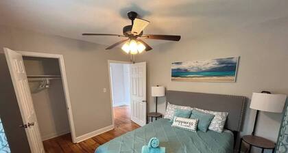 Charming 2-bdrm home w. fitness room in Tallahassee- near universities & Capitol