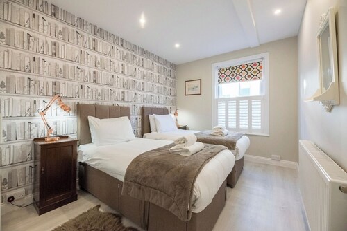 The Book Nook, Woodbridge