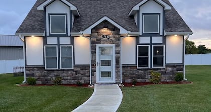 Fisher House Spacious Home in Tiny Home Village