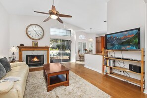 Televisión y oficina