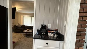 Interior - Newly Renovated Gem Fenced Backyard 2 Full Baths (Allen Park)
