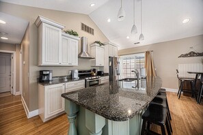 Fridge, microwave, oven, dishwasher