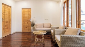 Unclassified image, 3 of 64, button - Sherva101 Home and Hostel (Chiang Mai)