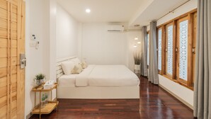 Unclassified image, 2 of 64, button - Sherva101 Home and Hostel (Chiang Mai)