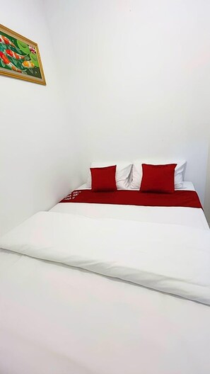 Free WiFi - Djuragan Kamar Halona (Ngaglik)