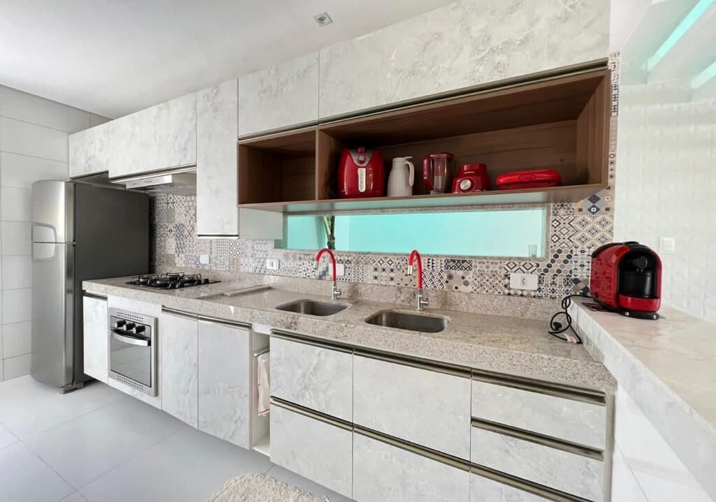 Micro-ondas, fogão, cooktop