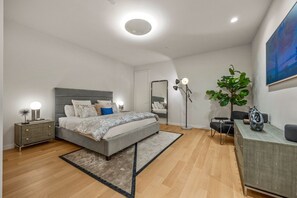 2 室のベッドルーム、アイロン / アイロン台、WiFi、ベッドシーツ