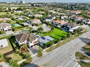 Exterior - Pickleball/Gameroom/Soccer Field/Pool (Miami)