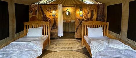 Chambre double ou avec lits jumeaux, vue sur la montagne | AccĂšs au Wi-Fi (inclus)