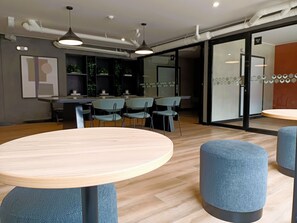 Departamento básico | Restaurantes