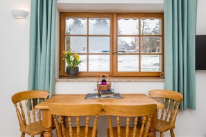 House | Dining