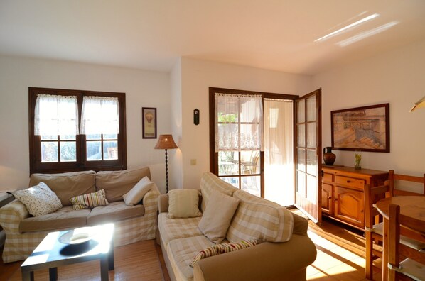 House | Living room