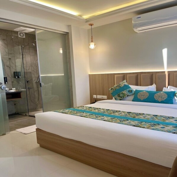 尊荣客房 | 办公桌、免费 WiFi