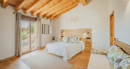 Country House 'El Rincon' with Mountain View, Wi-Fi and Air Conditioning