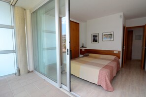 Apartment - Apartment in L'estartit Near the Beach (Torroella de Montgrí)